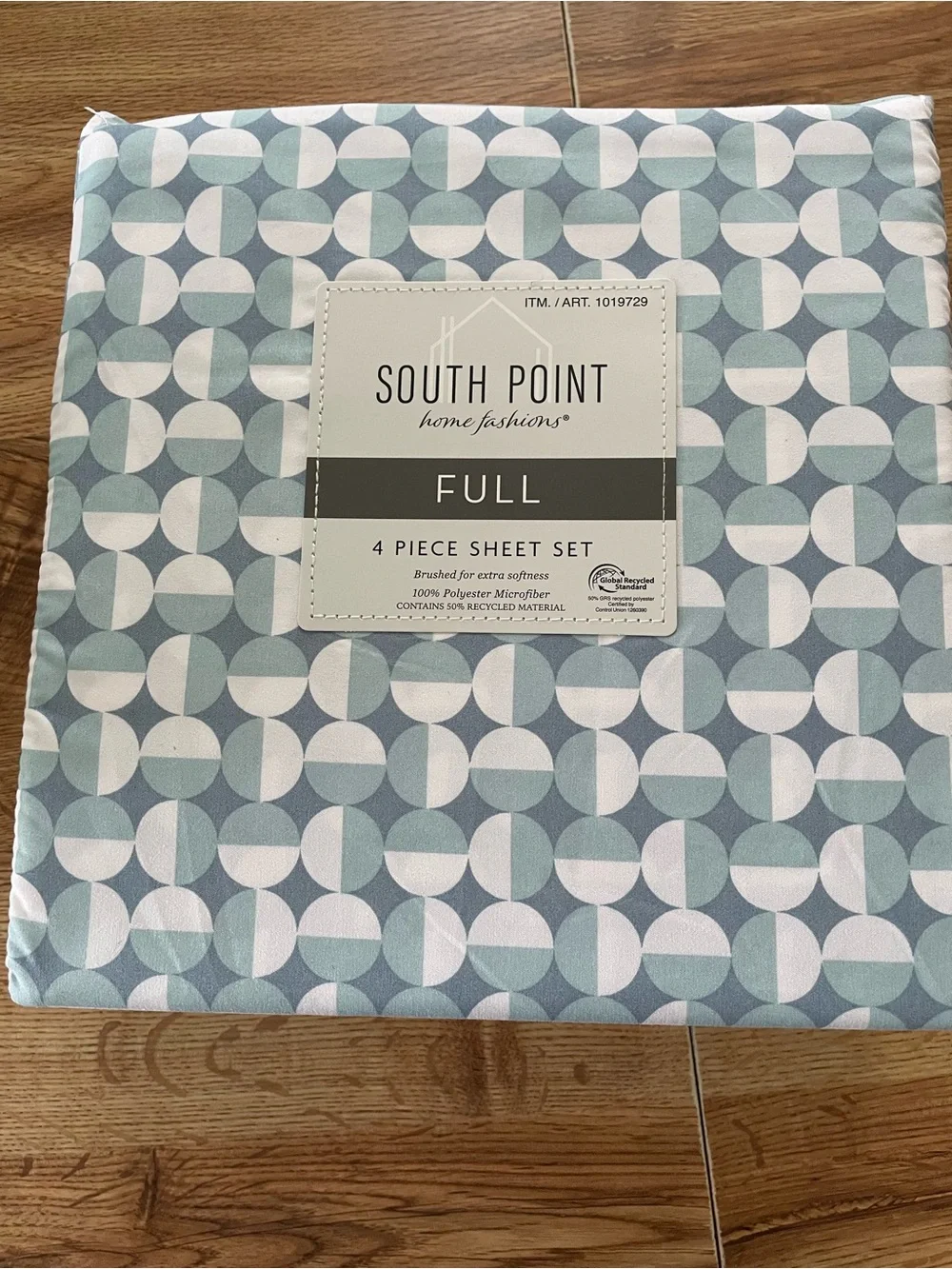 South Point Full Sheet Set in Seafoam Geo Print NEW Without Tag